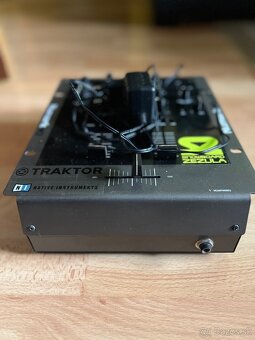 Mixážny pult Numark M2 aparatúra pre DJ aj kapelu - 2