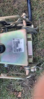 Radlica na štvorkolku snežný pluh. - 2