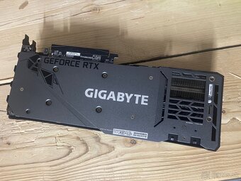 RTX 3070 Gigabyte Gaming OC 8GB - 2