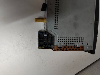 Autorádio Renault Scenic II 8200300858 30€ - 2