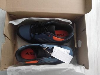 Tenisky Adidas Terrex - 2