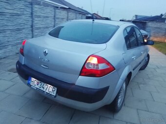 Renaukt Megane 1.6 benzín - 2