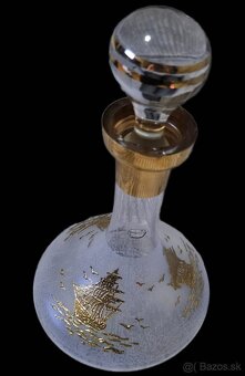 Starožitná sklenená karafa - 2