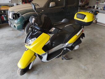 Yamaha Xmax 250 - 2