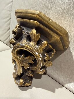 Starožitná konzola - 2