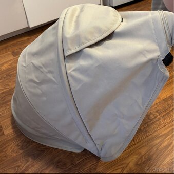 Strieška na kočík Britax - 2