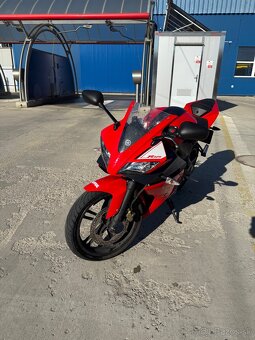 Yamaha YZF-R125 - 2