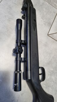 VzduchovkaDESIGNED GERMANY KANDAR,model B2-4P 4.5+puškohľad - 2