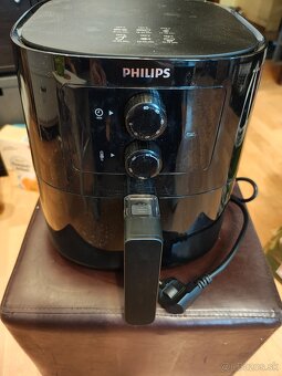 Teplovzdušná fritéza Philips HD 9200 - 2