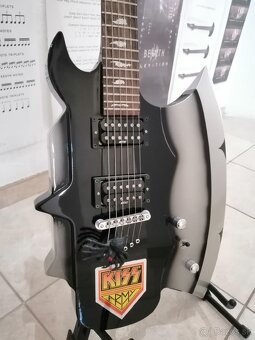 Cort AxeII - 2