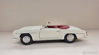 MERCEDES-BENZ 190 SL - 2