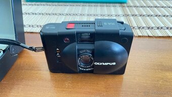 Olympus XA  2 - 2