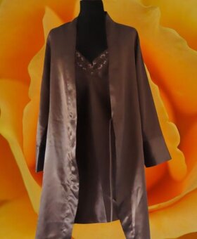 Pyžamo, nočné košieľky a župan, veľ. S - 2