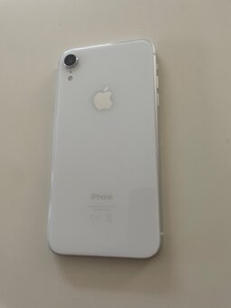 Krásny Iphone XR bielej farby 128GB batéria 100 percent - 2