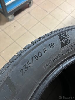 Predám zimné pneumatiky 235/50r19 - 2