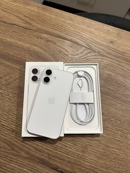 iPhone 16 256Gb Záruka - 2