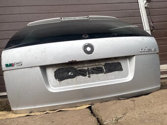 Kufrove dvere Octavia - 2