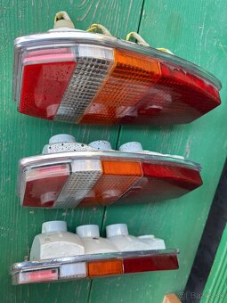Zadné svetlá Škoda 120 - 2
