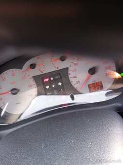 Predám Renault Thalia rv 2001 - 2