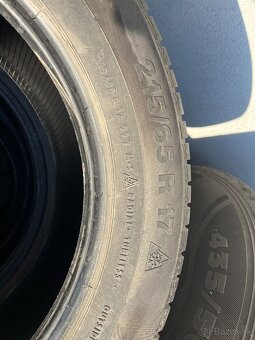 Continental ContiWinterContact 215/65 R17 - 2