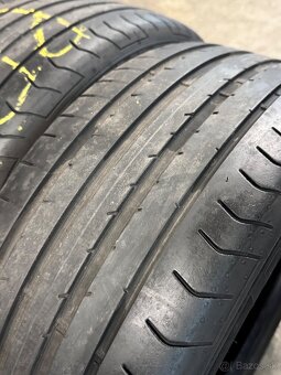 225/45R17 - 2