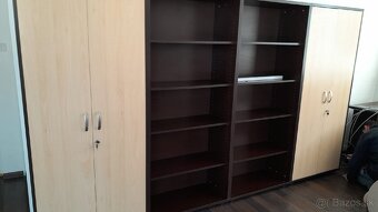 Kancelársky nábytok - 2