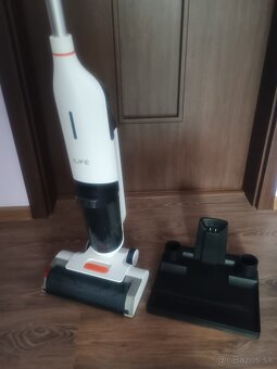 Predám elektrický mop s vysávačom - 2