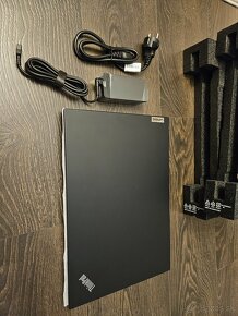 Novy notebook Lenovo Thinkpad L15 - 2
