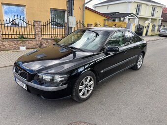 Predam volvo s60 2.3T5 LPG - 2