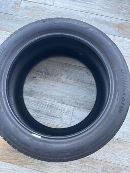 305/40 R20 letne pneu Bridgestone rv2021 - 2