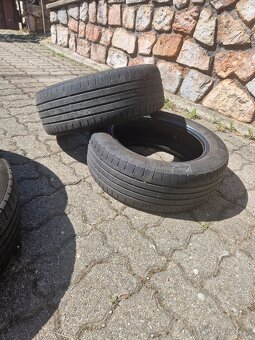 Letné pneu 195/55 R16 - 2