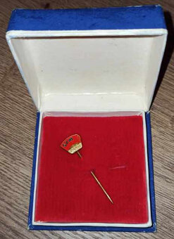 ČESKOSLOVENSKÉ ODZNAKY - 2