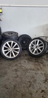 Skoda octavia 3 r18 225/45 - 2