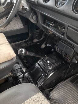 Predám suzuki samurai 1.3 - 2