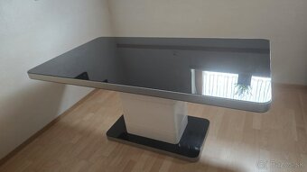 Kuchynský stôl - 2