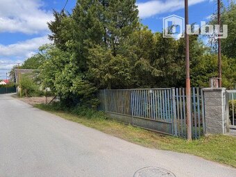 Stavebný pozemok 928 na predaj, Hliník nad Váhom - 2