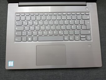 predám Lenovo V330 , Intel® Core™i5, 20gb ram ,ssd - 2
