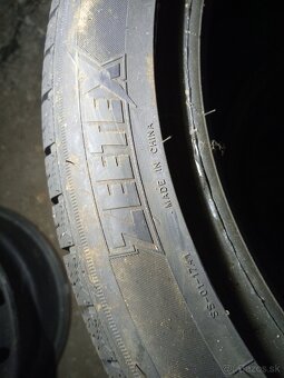 Zimná 225/45 R17 zetex - 2