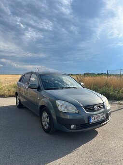 Kia Rio Sporty 2007 - 2