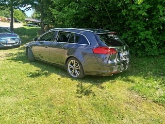 Opel insignia - 2