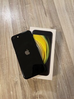iPhone SE black - 2