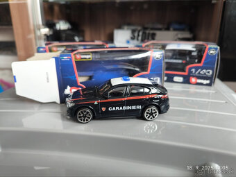 Predám modely bburago v mierke 1:43 - 2