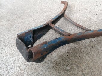 Predám stojan na Jawa 20, 21, 23 pionier mustang - 2