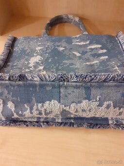 Kabelka riflová - 2