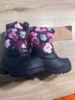 Reima Nefar snehule - 2