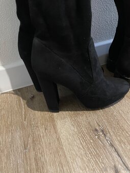 Cizmy nad kolena veľkosť 36 - 2