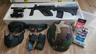 Airsoft útočná puška AUG A2 - 2