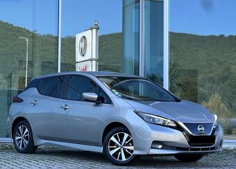 Leaf 110kW N- Connecta Elektro 40kWh 31.338km Virtual - 2