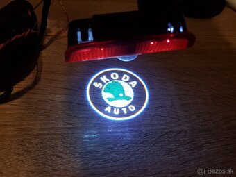 Logo LED projektory do dveri - hologramy - 2