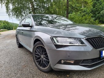 Škoda Superb Combi 1.6 TDI DSG - 2
